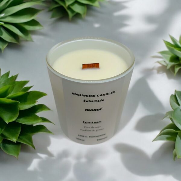 Bougie Parfumée au Monoï – Évasion Soleil & Douceur des Îles